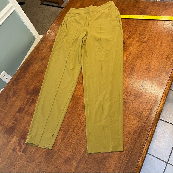 Athleta Women’s Vienna Slim Pant in Olive Mustard yellow green color size 4 - Picture 1 of 9